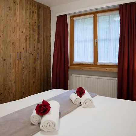 La Siala Apt-35 By Interhome Falera